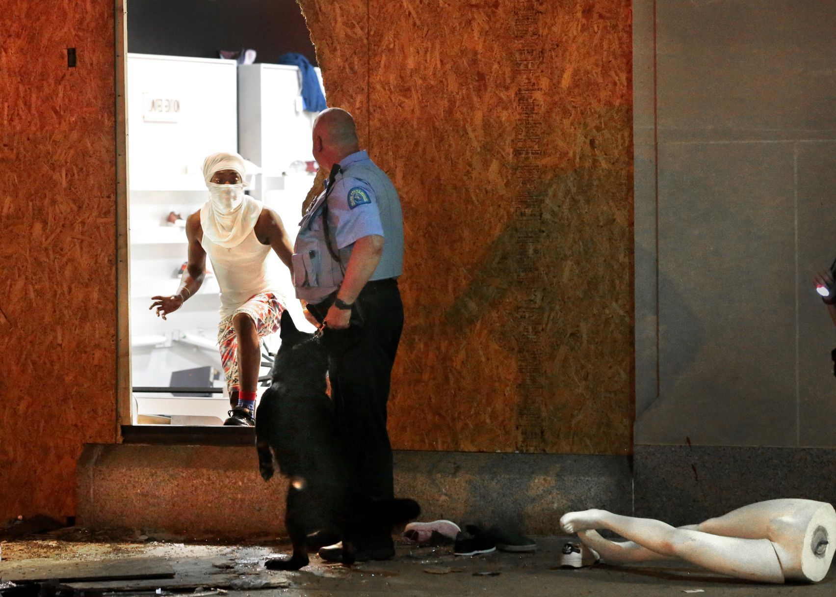 Looting, vandalism results from protest in downtown St. Louis